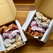 Load image into Gallery viewer, Scrunchie Set - Gift Box